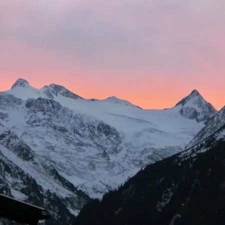 Haus Susanne 公寓 *